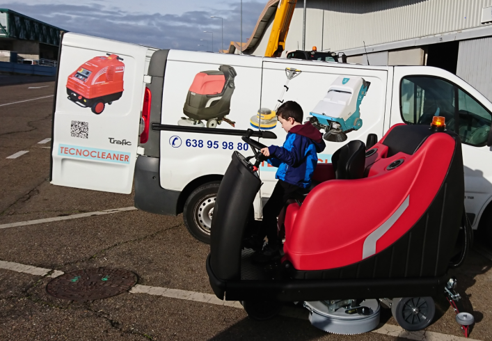 Nueva fregadora MAGNUM 1000 de OMM